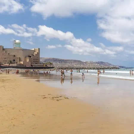 Luxury In Canteras Beachfront Apartament